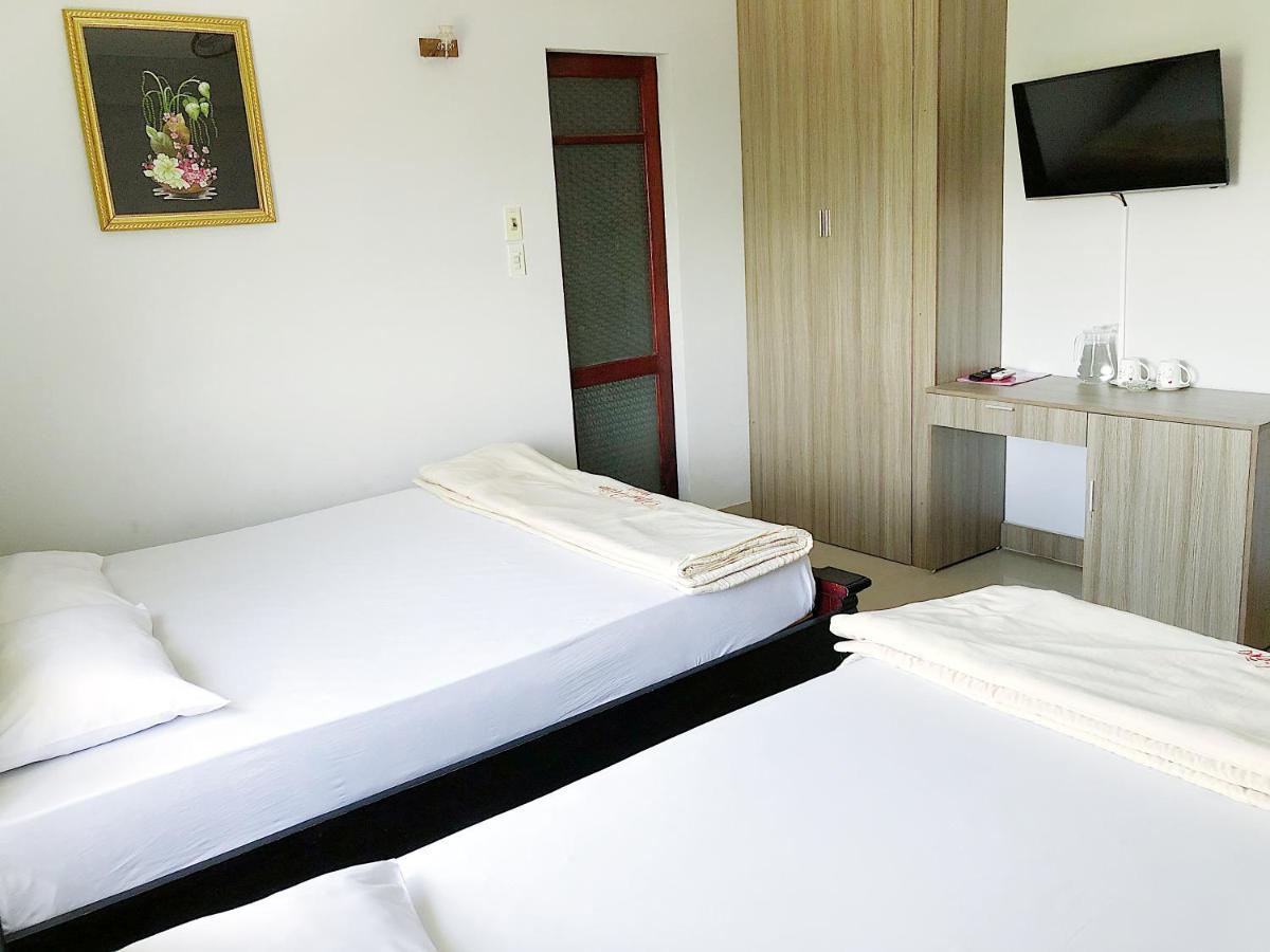 Nhu Hien Hotel Хюэ Экстерьер фото